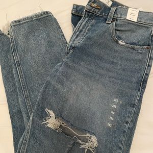 NEW Abercrombie mom jeans